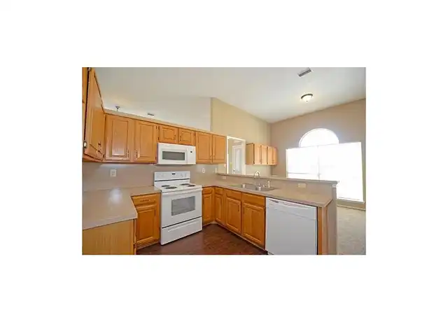 Property at 1518 High Pointe Ln, Cedar Hill, TX, 75104, 3 beds, 2 baths, [object Object]