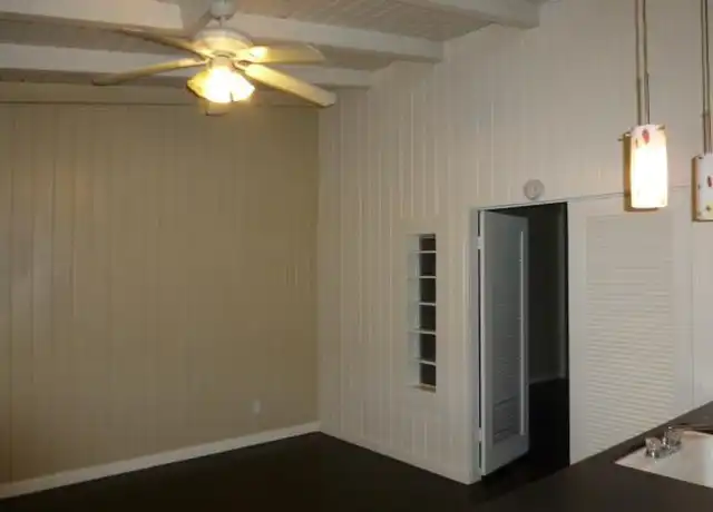 Property at 6702 Circle S Rd, Austin, TX, 78745, 1 bed, 1 bath, [object Object]