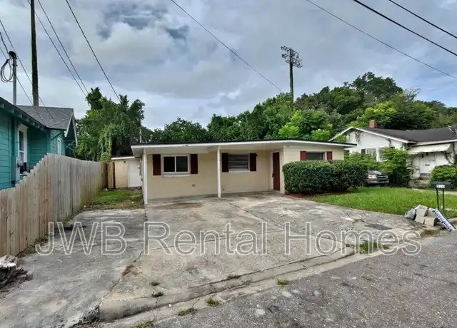Property at 516 W 60th St, Jacksonville, FL, 32208, 4 beds, 2 baths, [object Object]