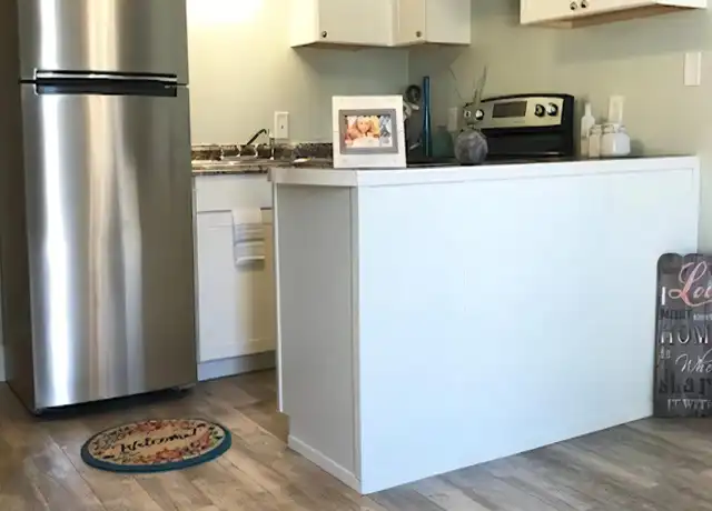 Property at 803 S Satilla St, Kingsland, GA, 31548, 1 bed, 1 bath, [object Object]