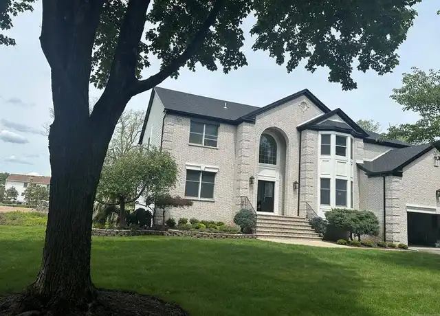Property at 309 Cardinal Pl, Paramus, NJ, 07652, 5 beds, 3.5 baths, [object Object]