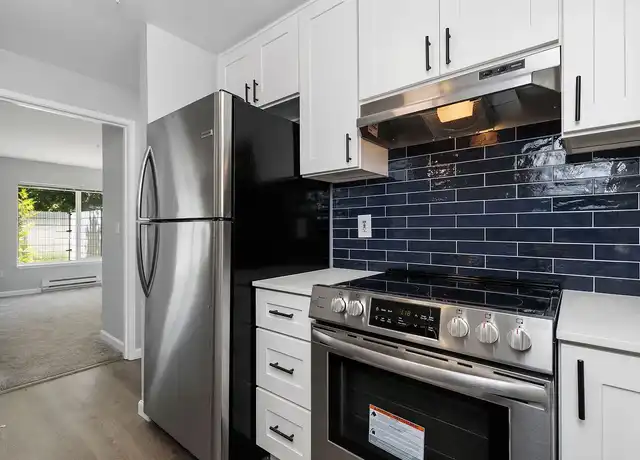 Property at Interlake Apartments - 9527 Interlake Ave N, Seattle, WA, 98103, 1 bed, 1 bath, [object Object]