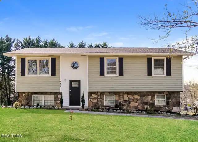 Property at 449 Water Oak Dr, Seymour, TN, 37865, 3 beds, 2.5 baths, [object Object]