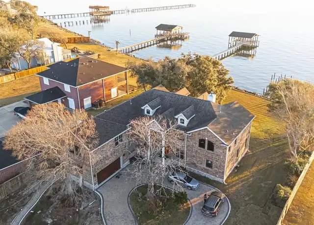 Property at 2011 Crescent Dr, La Porte, TX, 77571, 4 beds, 5.5 baths, [object Object]