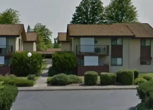 Property at 1350 E 1st Ave, Sutherlin, OR, 97479, 1 bed, 1 bath, [object Object]