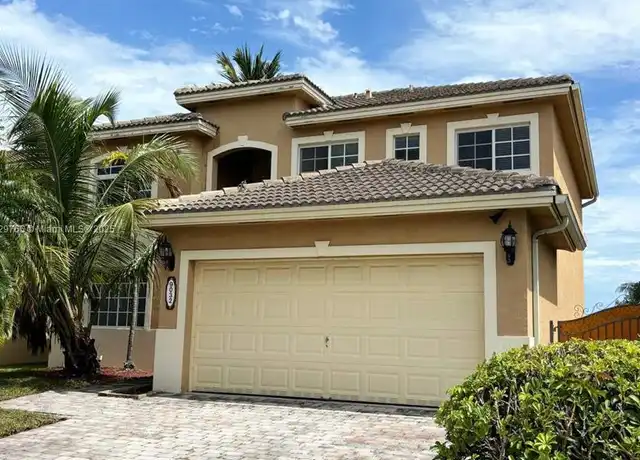 Property at 9032 SW 208th Ter #9032, Cutler Bay, FL, 33189, 4 beds, 3 baths, [object Object]