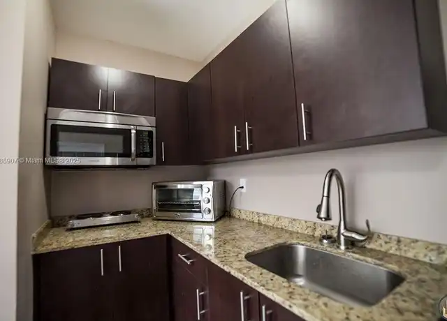 Property at 1752 NW 1st St #4, Miami, FL, 33125, 1 bed, 1 bath, [object Object]