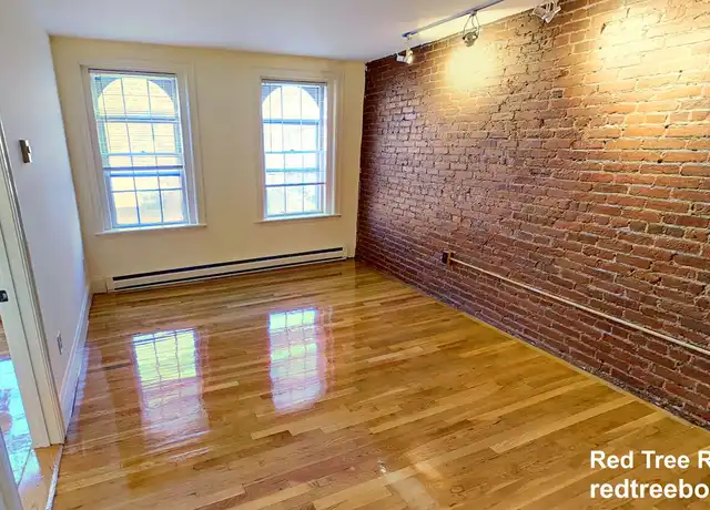 Property at 88 W Cedar St Unit 5, Boston, MA, 02114, 2 beds, 1 bath, [object Object]