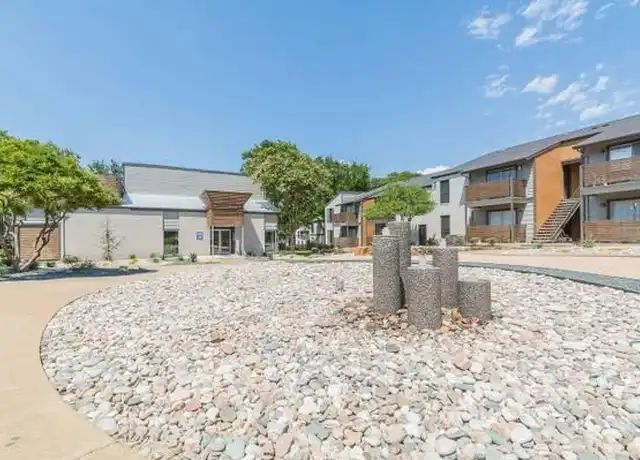 Property at 8325 Meadow Rd, Dallas, TX, 75231, 1 bed, 1 bath, [object Object]