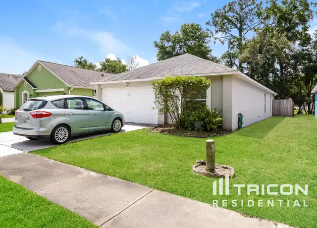 Property at 115 Pamala Ct, Sanford, FL, 32771, 3 beds, 2 baths, [object Object]