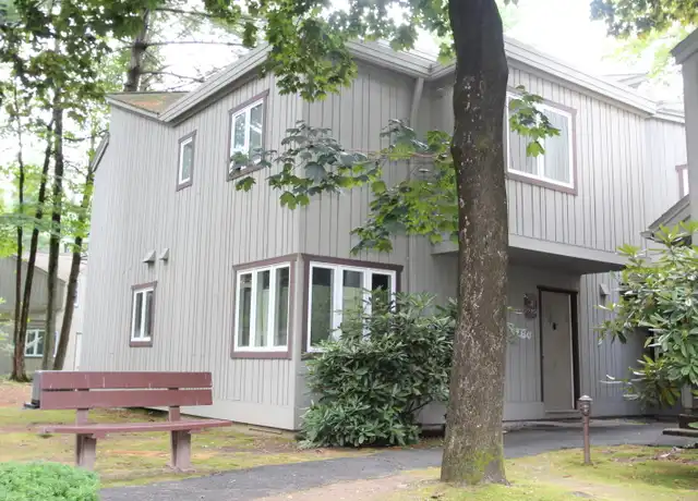 Property at 6 Lyle Ct Unit C, Farmington, CT, 06032, 2 beds, 1.5 baths, [object Object]