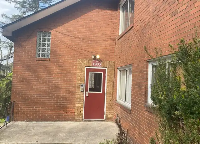 Property at 1905 Hanover St Unit 9, Swissvale, PA, 15218, 2 beds, 1 bath, [object Object]