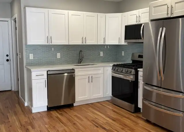 Property at 646 Hallett St, Bridgeport, CT, 06608, 2 beds, 1 bath, [object Object]