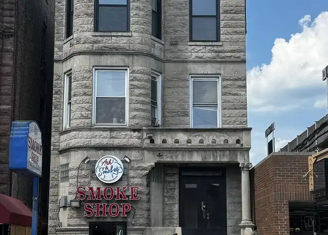 Property at 948 W Addison St Unit 3, Chicago, IL, 60613, 2 beds, 1 bath, [object Object]