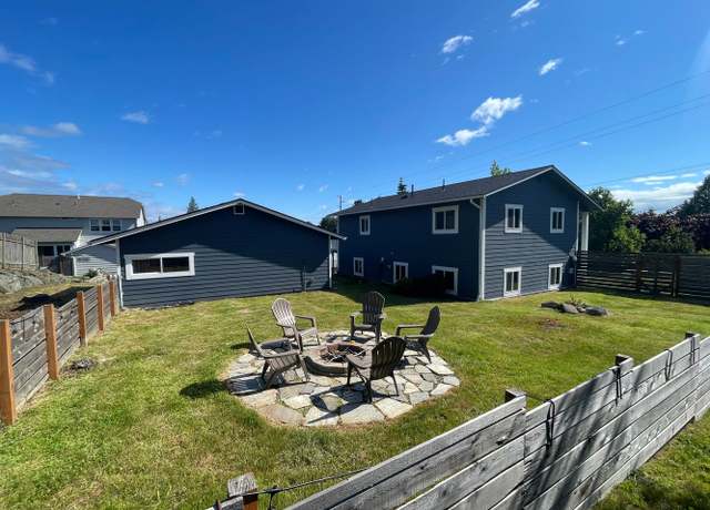 Photo of 2320 D Ave, Anacortes, WA 98221