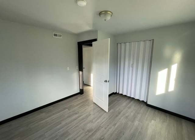Photo of 2320 D Ave, Anacortes, WA 98221