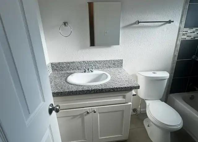 Property at 1555 Sonoma Ave Unit 3, Sacramento, CA, 95815, 1 bed, 1 bath, [object Object]