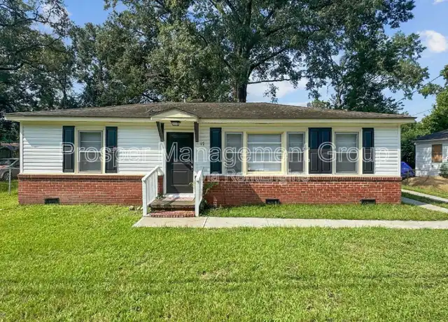 Property at 17 Stratton Dr, North Charleston, SC, 29420, 3 beds, 1 bath, [object Object]