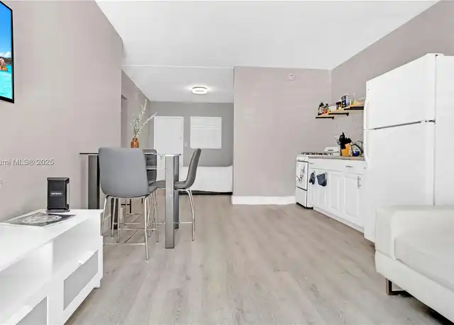Property at 4201 Indian Creek Dr #4, Miami Beach, FL, 33140, 0 beds, 1 bath, [object Object]