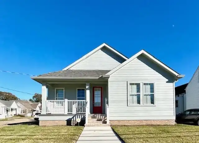 Property at 417 Ridgelake Dr, Metairie, LA, 70001, 3 beds, 2 baths, [object Object]
