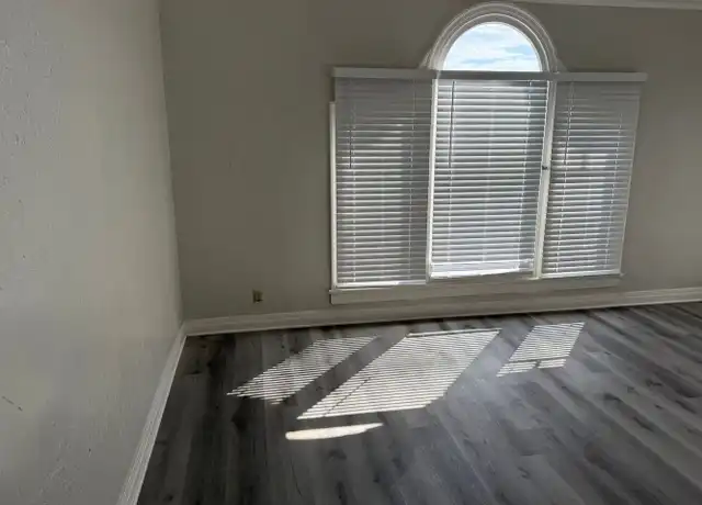 Property at 2527 Cincinnati St Unit 5, Los Angeles, CA, 90033, 1 bed, 1 bath, [object Object]