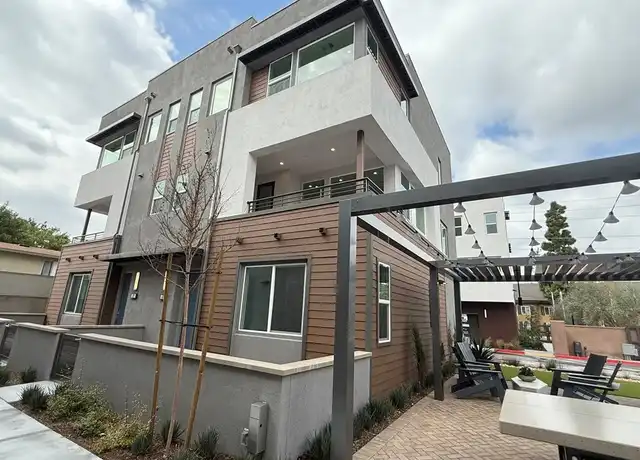 Property at 693 S Lyon St, Santa Ana, CA, 92705, 4 beds, 3.5 baths, [object Object]