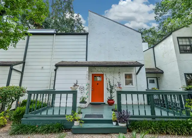Property at 706 Worthshire St, Houston, TX, 77008, 3 beds, 2.5 baths, [object Object]