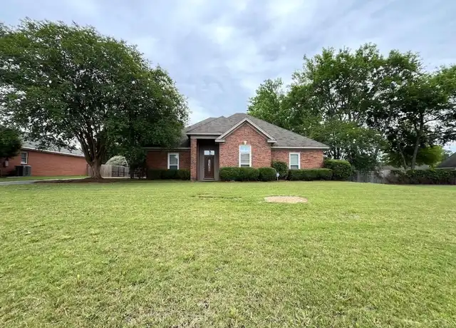 Property at 8839 Sturbridge Dr, Montgomery, AL, 36116, 4 beds, 2 baths, [object Object]