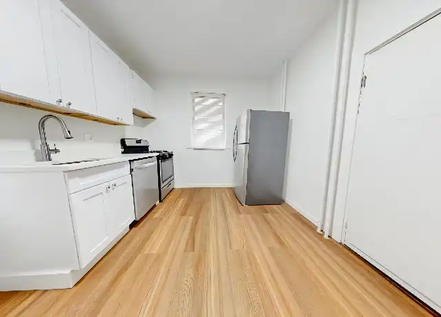 Property at 17 Pond St, Jamaica Plain, MA, 02130, 4 beds, 1 bath, [object Object]