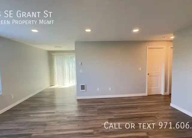 Property at 9338 SE Grant St, Portland, OR, 97216, 2 beds, 1 bath, [object Object]