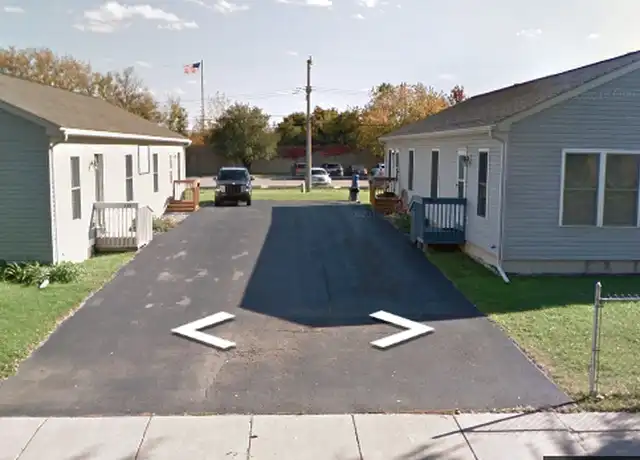 Property at 837 Jefferson St, Ypsilanti, MI, 48197, 2 beds, 1 bath, [object Object]