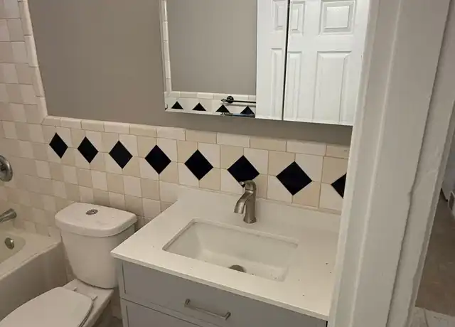 Property at 139 Euclid Ave, Saint Louis, MO, 63119, 2 beds, 1 bath, [object Object]