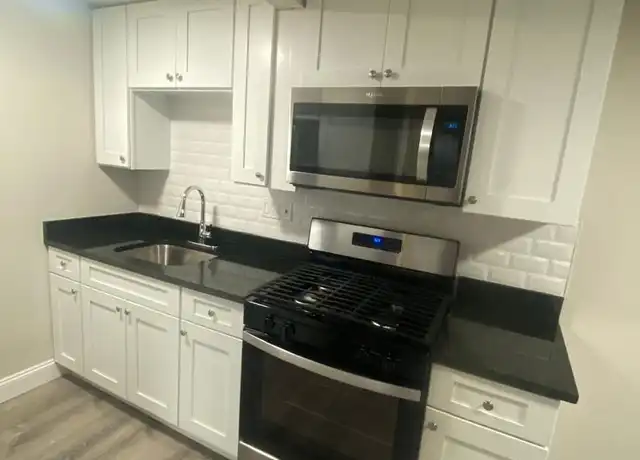 Property at 144 Stevens St Unit 146-02, Lowell, MA, 01851, 1 bed, 1 bath, [object Object]