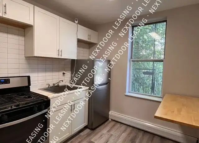 Property at 89 E 25th St Unit 3M, Bayonne, NJ, 07002, 1 bed, 1 bath, [object Object]