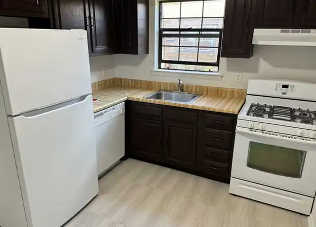 Property at 244 Collignon Way Unit 3B, River Vale, NJ, 07675, 1 bed, 1 bath, [object Object]