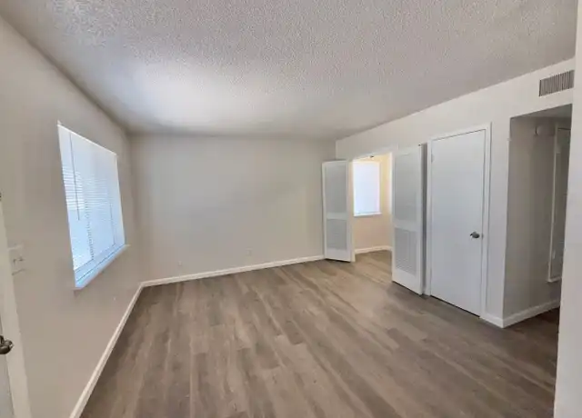 Property at 10290 Pritam Dr Unit B, Socorro, TX, 79927, 2 beds, 1 bath, [object Object]