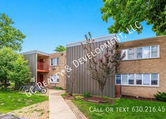Property at 223 Uteg St Unit 7, Crystal Lake, IL, 60014, 1 bed, 1 bath, [object Object]