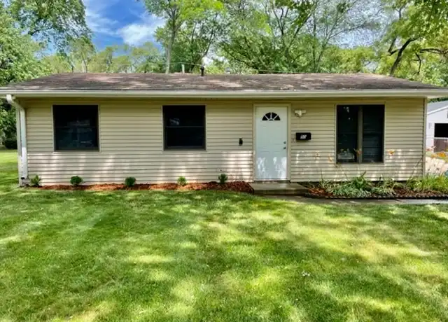 Property at 50 Hampton Rd, Montgomery, IL, 60538, 3 beds, 1 bath, [object Object]