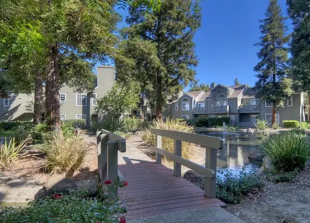 Photo of 637 Stonebridge Way, Pleasant Hill, CA 94523