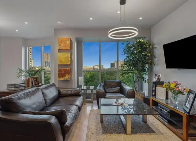 Property at 3401 Lee Pkwy Unit 20051, Dallas, TX, 75219, 1 bed, 1 bath, [object Object]
