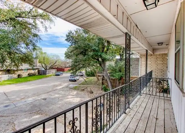 Property at 3623 Stables Ln, Dallas, TX, 75229, 3 beds, 2.5 baths, [object Object]