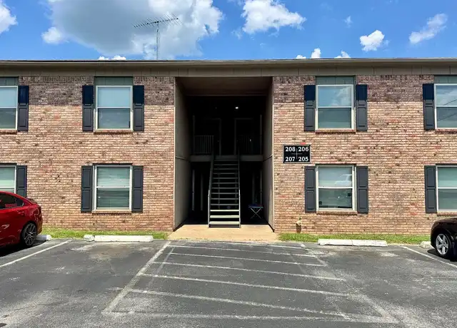 Property at Chandler Crossing - 809 N Broad St, Chandler, TX, 75758, 2 beds, 1-1.5 bath, [object Object]
