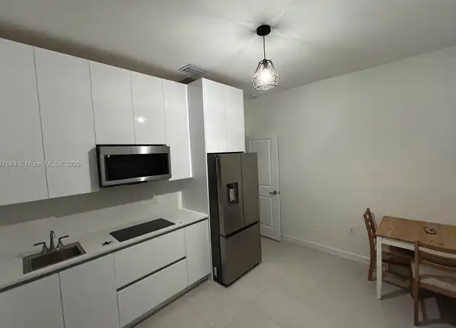 Property at 21039 SW 127th Ct, Miami, FL, 33177, 1 bed, 1 bath, [object Object]