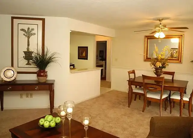 Property at The Islander - 7711 Normandie Blvd, Middleburg Heights, OH, 44130, 1-2 bed, 1-2 bath, [object Object]