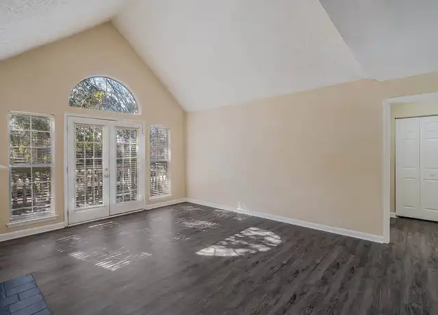 Property at Wynfield Trace - 100 Wynfield Trce, Peachtree Corners, GA, 30092, 1-2 bed, 1-2 bath, [object Object]