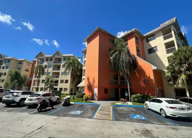 Property at 8100 Geneva Ct #535, Doral, FL, 33166, 2 beds, 2 baths, [object Object]