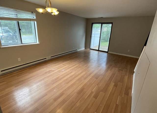 Photo of 46 Village Hill Ln #46, Natick, MA 01760