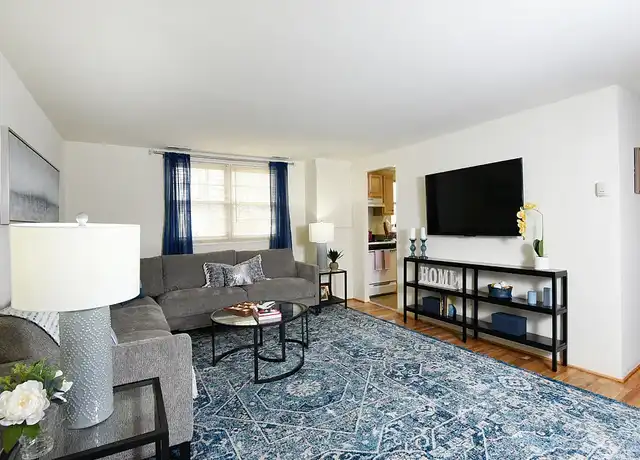 Property at Hyde Park Apartments - 1114 Tace Dr, Essex, MD, 21221, 1-2 bed, 1 bath, [object Object]