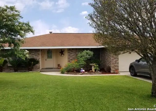 Property at 139 Glenvalley Cir, Bandera, TX, 78003, 3 beds, 2 baths, [object Object]