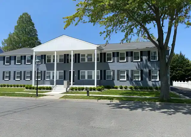 Property at 53 Egbert St Unit 3, Pemberton, NJ, 08068, 2 beds, 1 bath, [object Object]